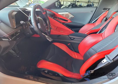 2021 Chevrolet Corvette Stingray 2Lt z USA, uszkodzony, nr VIN 1G1YB3D40M5103190